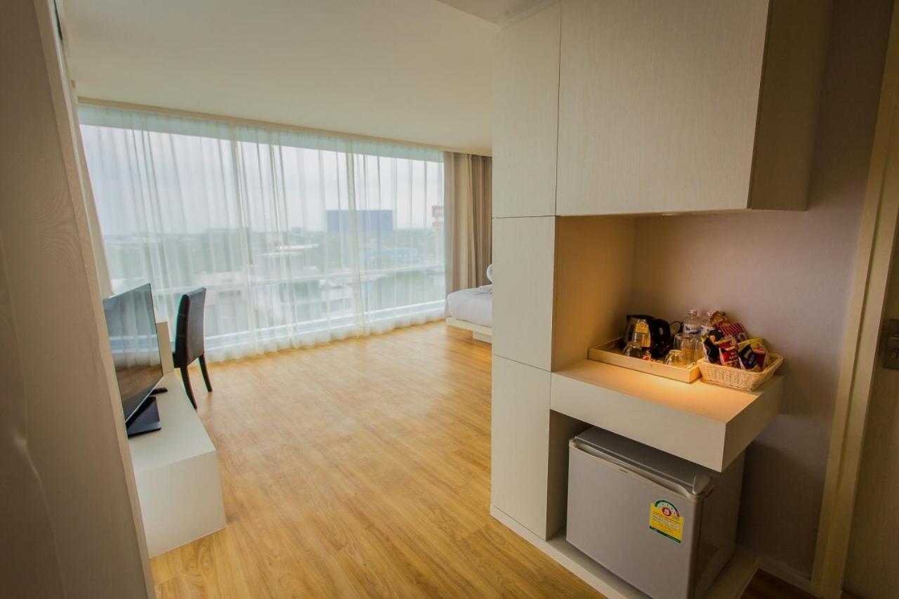 クリスタル ホテル ハジャイ ハートヤイ 部屋 写真
